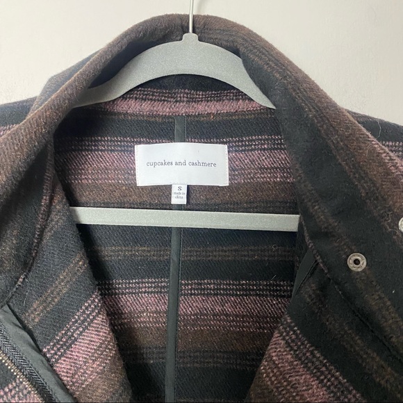 Cupcakes & Cashmere Stevie Wool Blend Zip Up Blanket Coat Jacket Cape Size Small - Picture 10 of 10